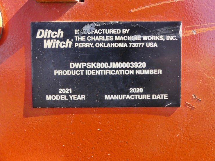 2021-ditch-witch-sk800-image-14