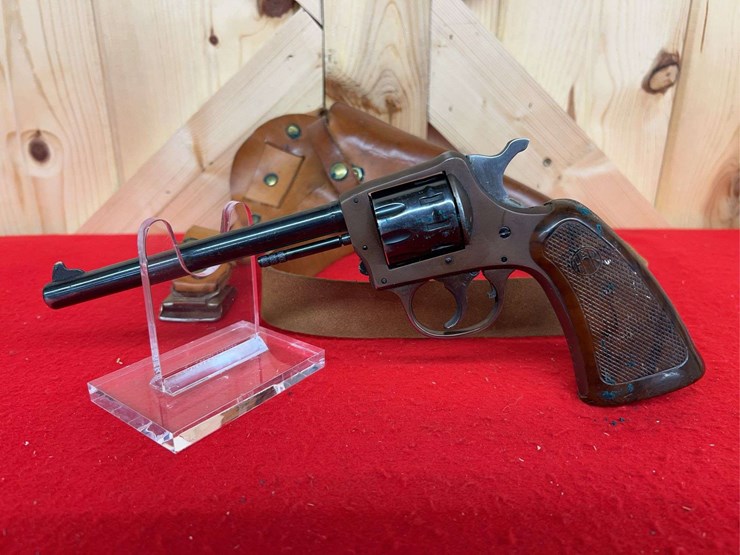 h&r-arms-company-.22-caliber-revolver-image-1