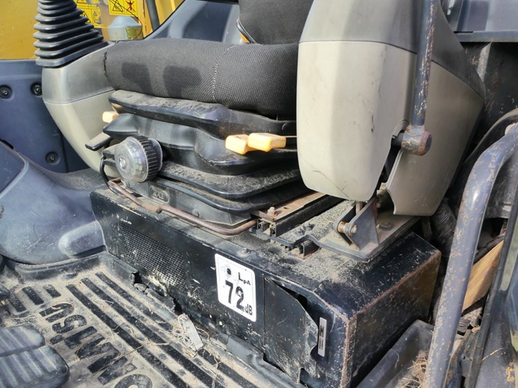 2007-komatsu-pc138us-image-16