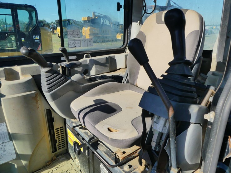 2007-caterpillar-304c-image-9