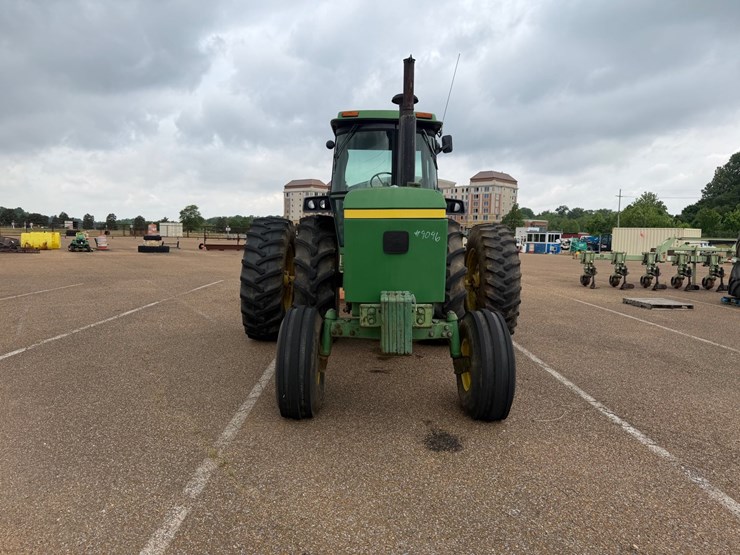 john-deere-4840-image-2