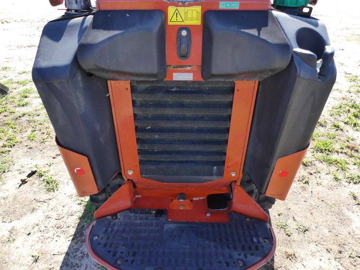 2021-ditch-witch-sk800-image-11