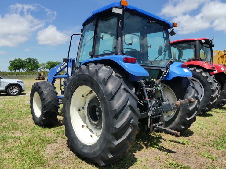 2005-new-holland-tl100a-image-4