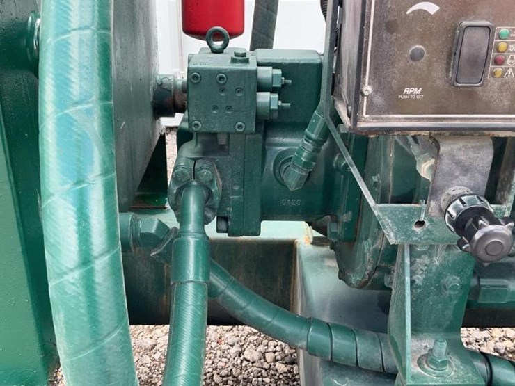 john-deere-4045t-image-9