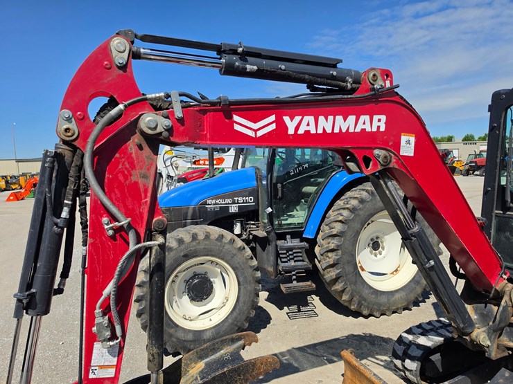 2022-yanmar-vio35-6a-image-4