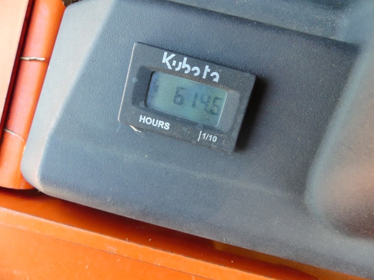 2023-kubota-z412kw-image-11