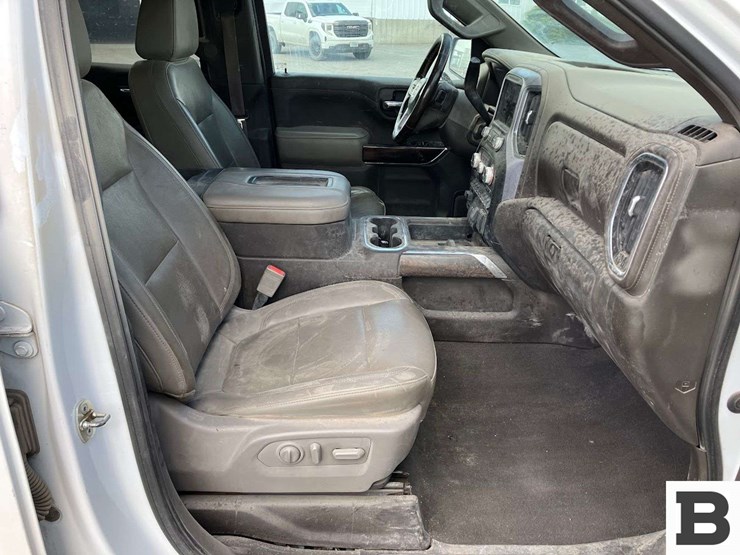 2020-gmc-sierra-1500-image-11