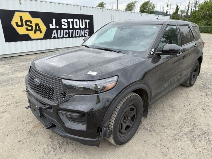 2020-ford-explorer-image-1