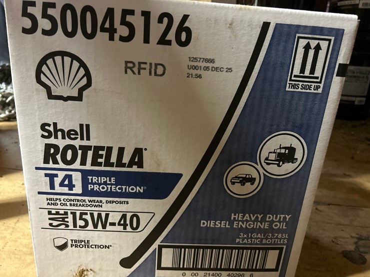 #39-•-(3)-gallons-of-rotella-15w-40-oil-image-2