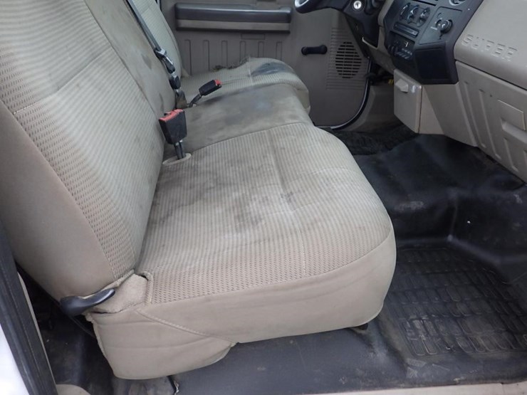 2009-ford-f250-image-25