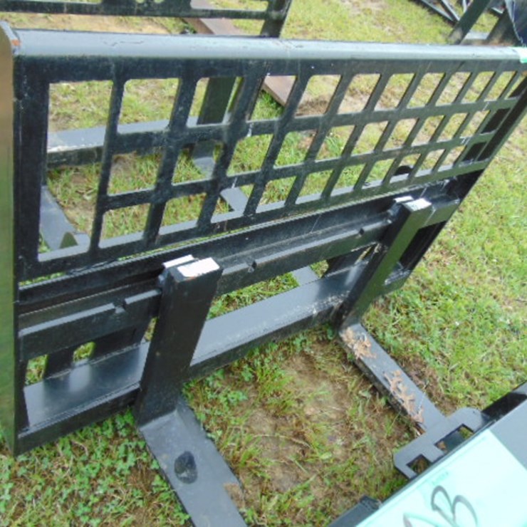 GLOBAL SOLID FORK HANGER W/ 48" FORKS