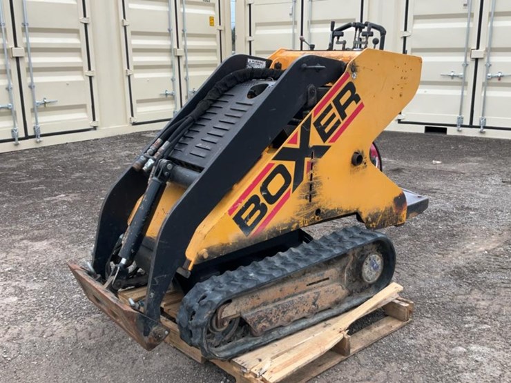 #1050-•-boxer-mini-skid-steer-loader-image-1