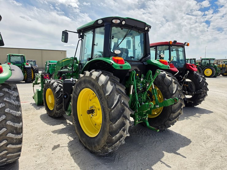 2023-john-deere-6145m-image-15
