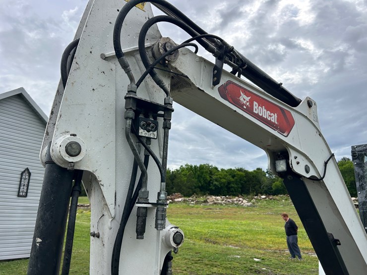 2022-bobcat-e42-image-11