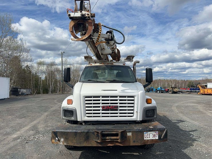 2007-gmc-topkick-c7500-image-2