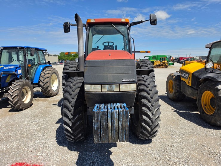 case-ih-mx240-image-2