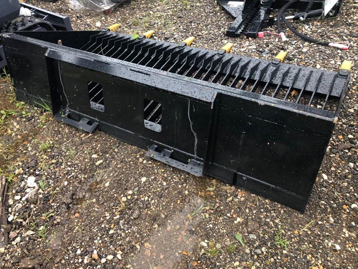 #22-•-84”-skid-steer-rock-bucket-image-2