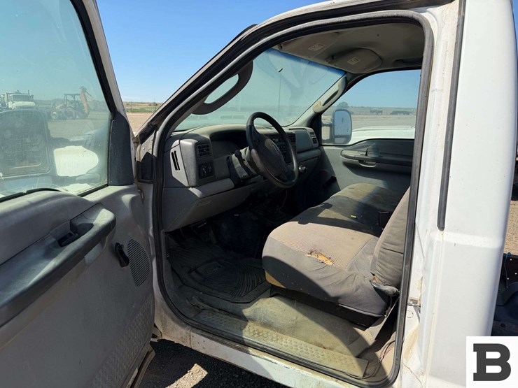 2003-ford-f350-image-13