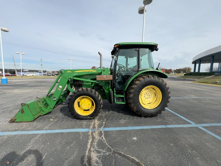 2011-john-deere-5095m-image-1