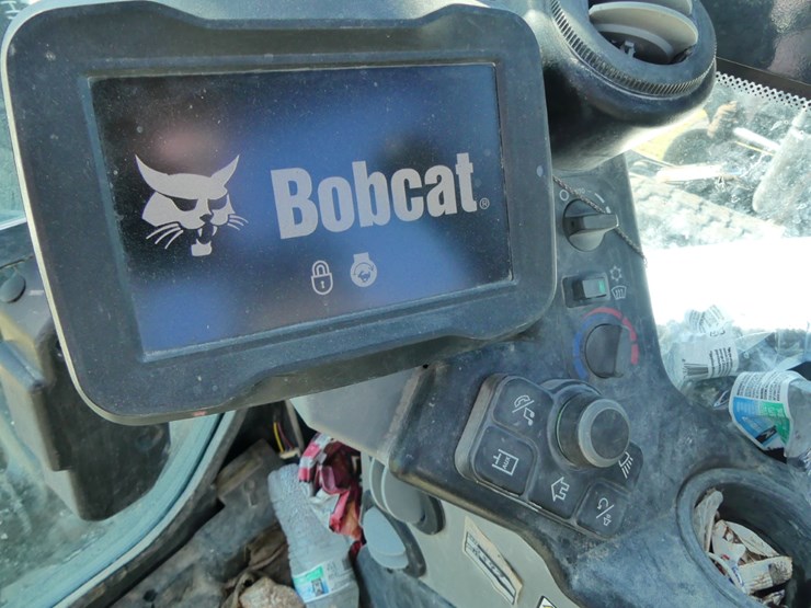 2024-bobcat-e60-image-14