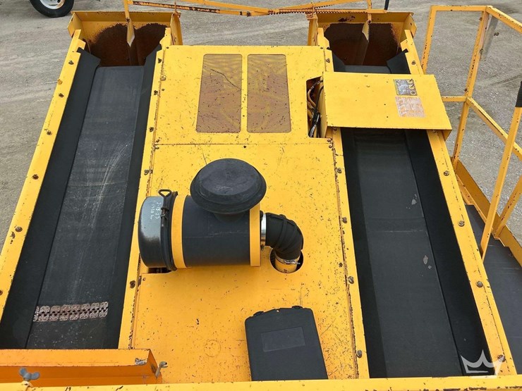 2003-rasco-9010-asphalt-chip-spreader-image-14