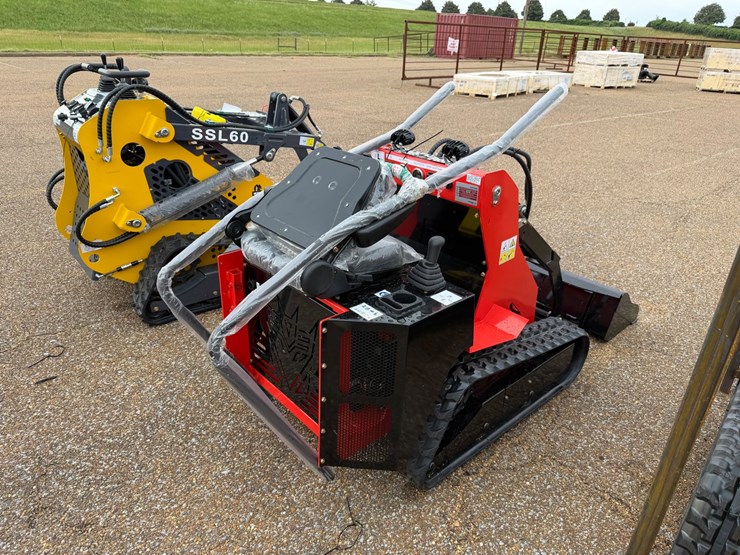 #9128-•-(new)-ride-on-mini-skid-steer-ssl580-image-3