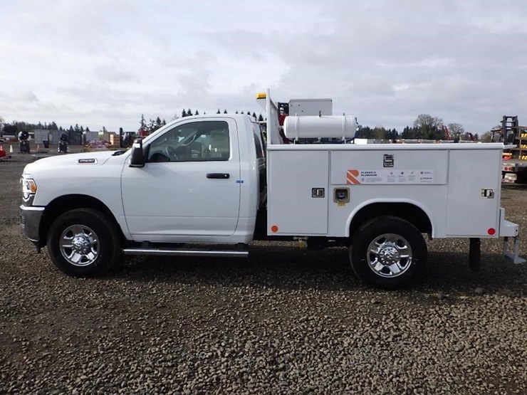 2024-dodge-ram-2500-image-8