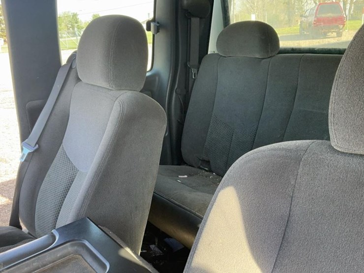 2006-chevrolet-silverado-1500-image-74