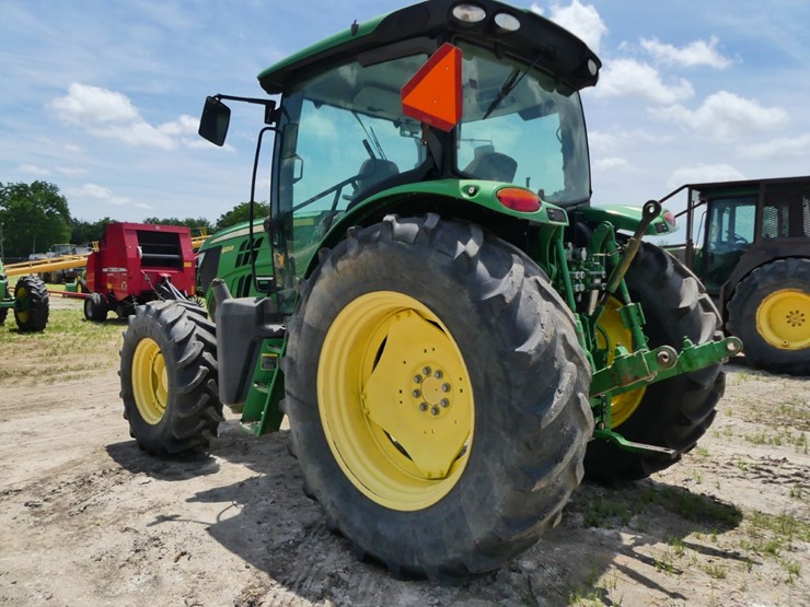 2014-john-deere-6125r-image-4