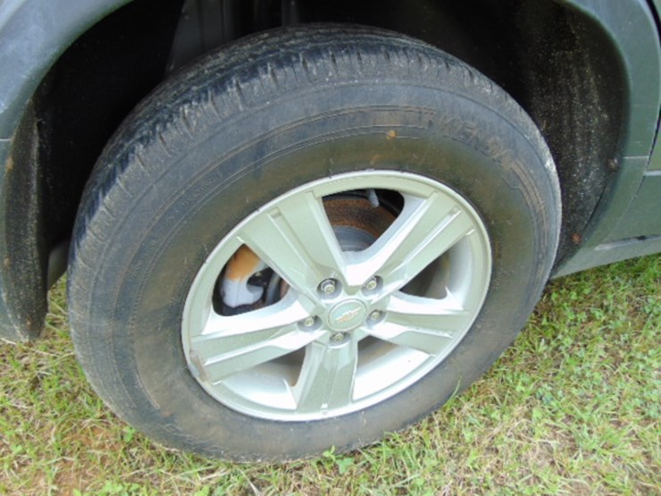 (inop)-(td)-2020-chevrolet-trax-awd-lt-image-3