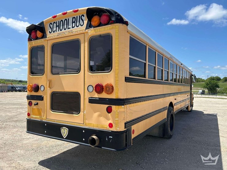 2009-ic-corporation-pb105-school-bus-image-3