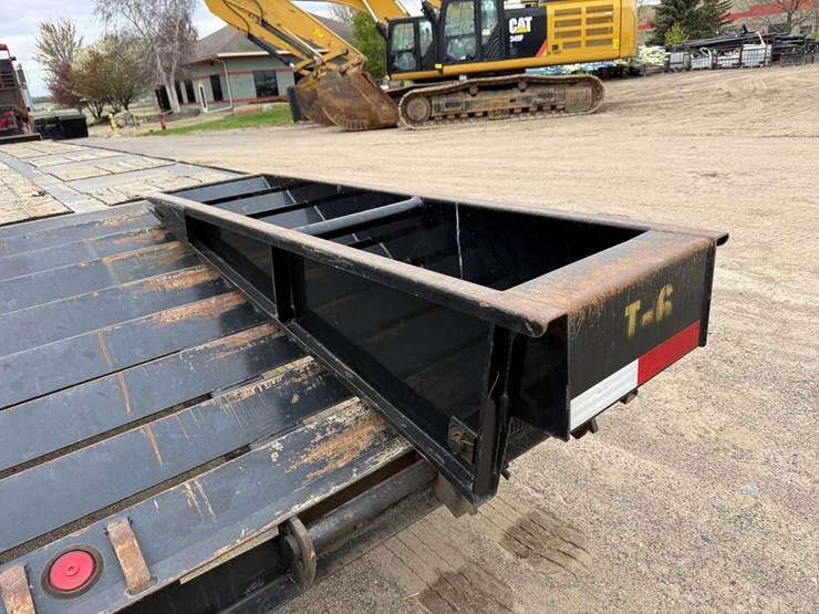 #3909-•-2019-felling-32'-equipment-trailer-image-16