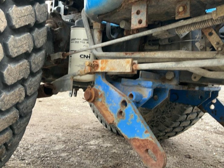 #2400-•-new-holland-tc25s-diesel-tractor-image-26