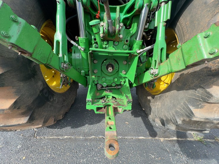 2011-john-deere-5095m-image-9