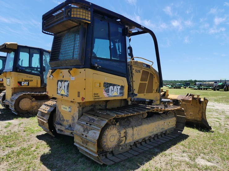2016-caterpillar-d5k2-image-3