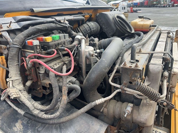 2009-gmc-topkick-c4500-image-18