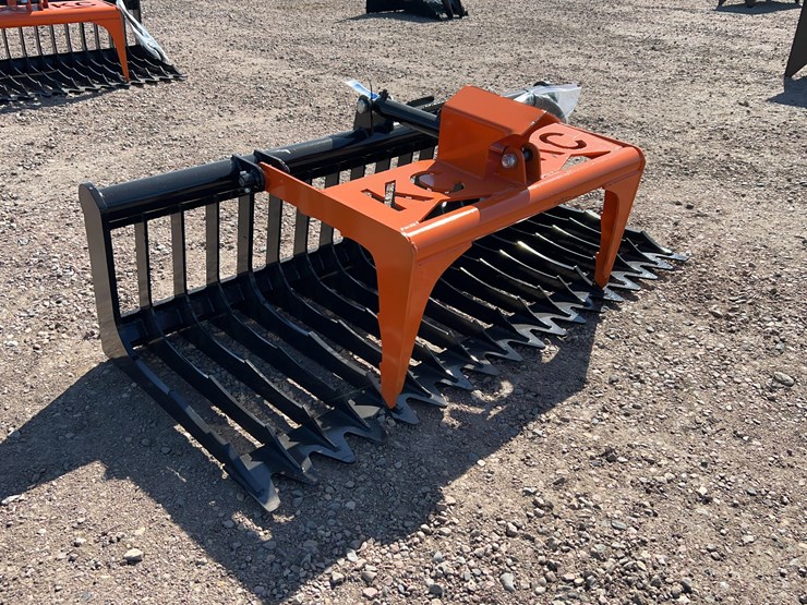 skeleton-grapple-bucket-image-2