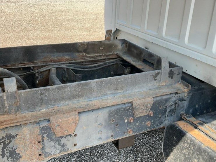 #1951-•-1990-ford-700-dump-truck-image-26