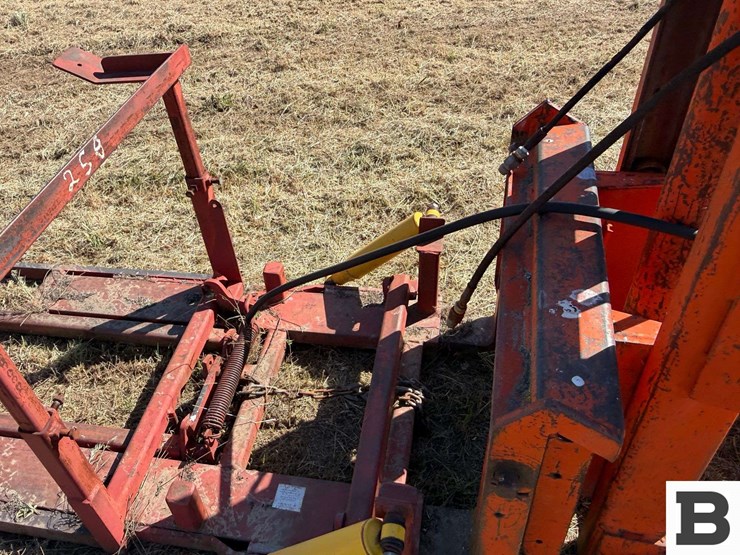 edwards-forklift-attachment-with-bin-dumper---othello,-wa-image-9