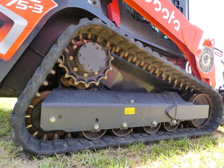 2025-kubota-svl75-3-image-6
