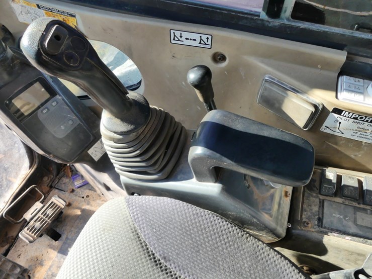 2010-deere-50d-image-14