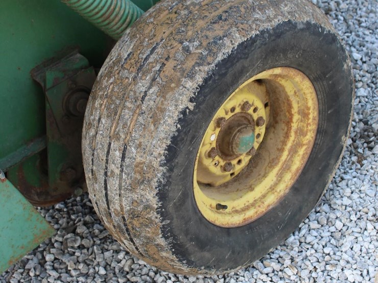 john-deere-510-image-10