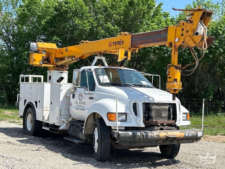 2006-ford-f750-image-2