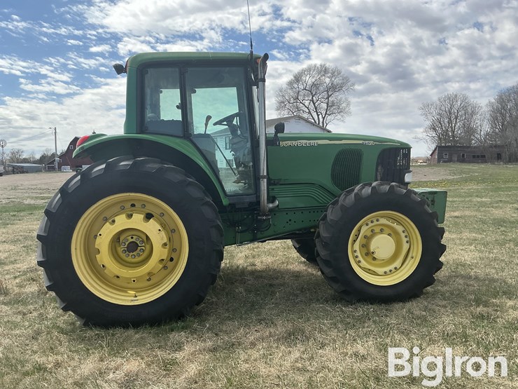 2005-john-deere-7520-image-4