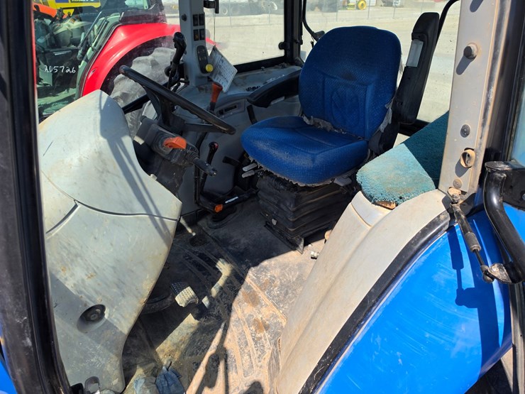 2008-new-holland-t5070-image-10