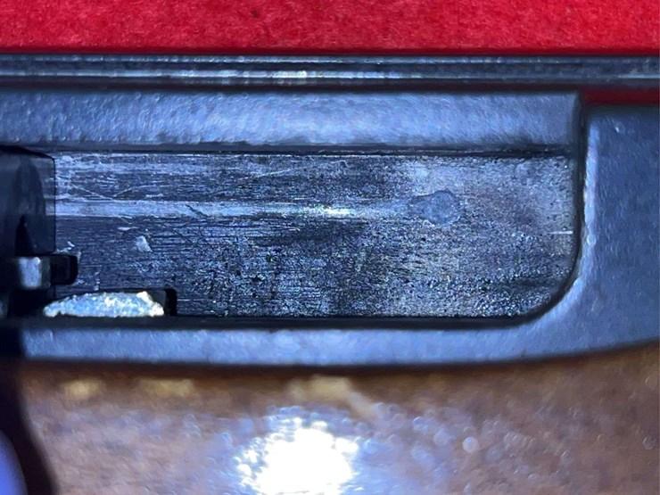 glenfield-model-75-semi-automatic-rifle-.22-lr-image-12