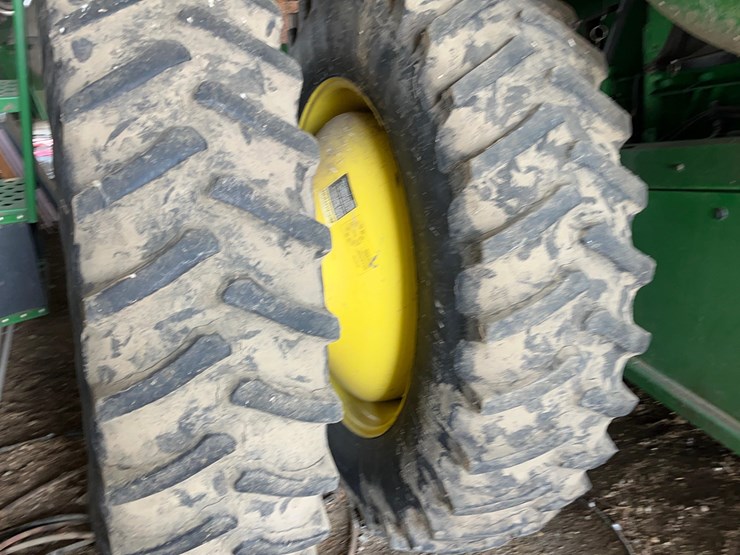 2000-john-deere-9650-image-26