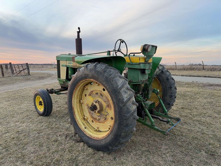 john-deere-620-image-3