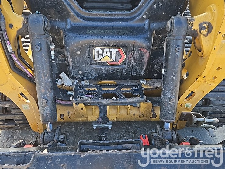 2025-caterpillar-255-image-14