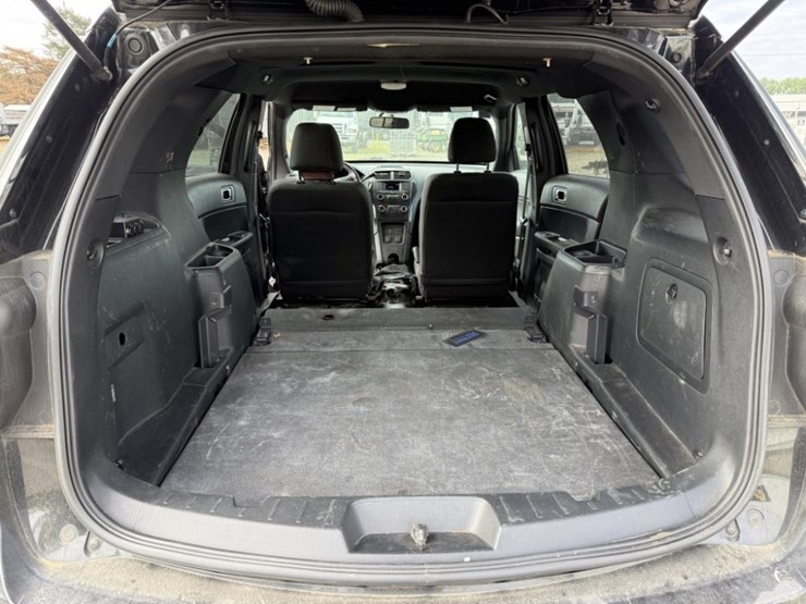 2017-ford-explorer-image-20